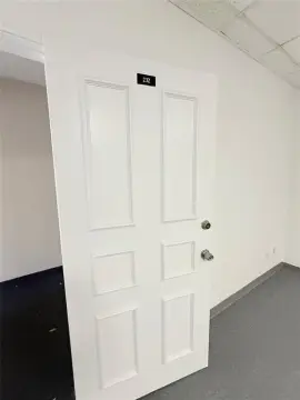 Functional Office Space in Garland