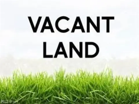 Land in Golf Course Community