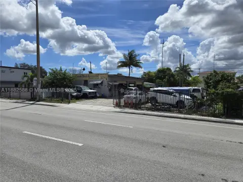 Auto Shop Building with Three Garage Bays