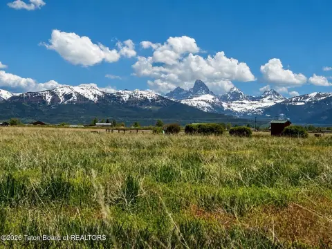 Tetonia Land with Mountain Views