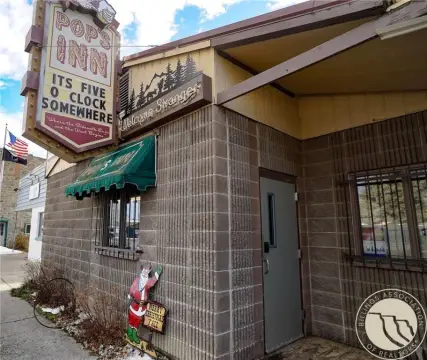 Established Bar and Restaurant