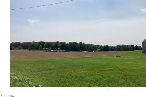33 Acres Vacant Land, Green