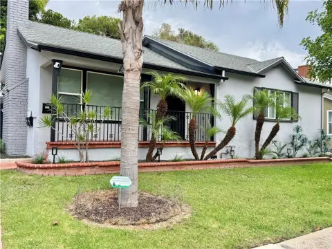 Triplex Property with Updated Residence