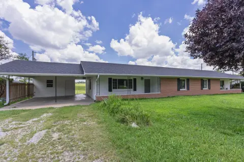 Two-Unit Duplex on Acreage