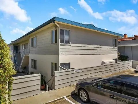 La Playa Multifamily Investment Opportunity