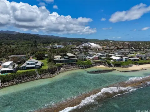 Duplex with Ocean Frontage