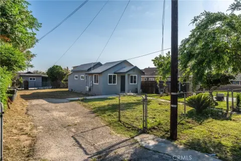 Duplex with Private Yards