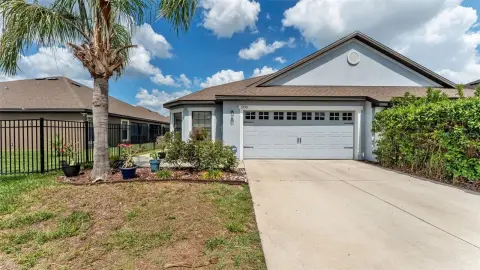 Duplex with Community Amenities