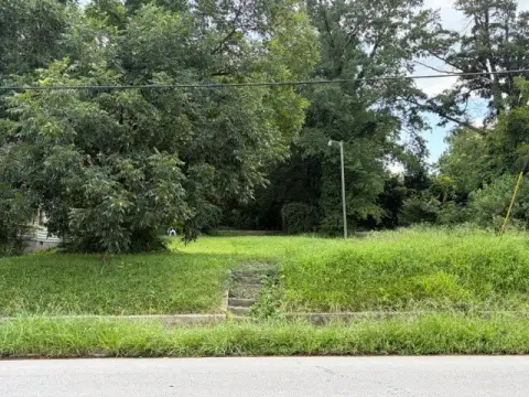 Vacant Commercial Land