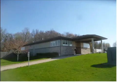 Cottage Grove Commercial Building For Sale