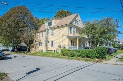 Three-Unit Triplex