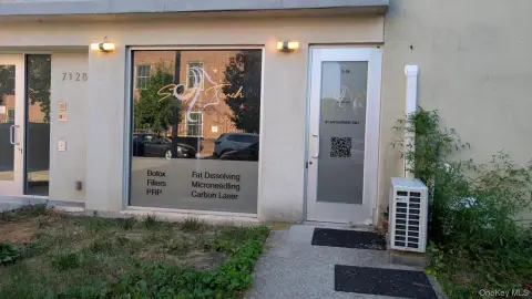 Mixed-Use Retail Office Space