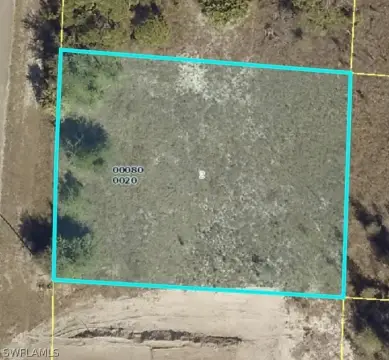 Residential Land in Fort Myers
