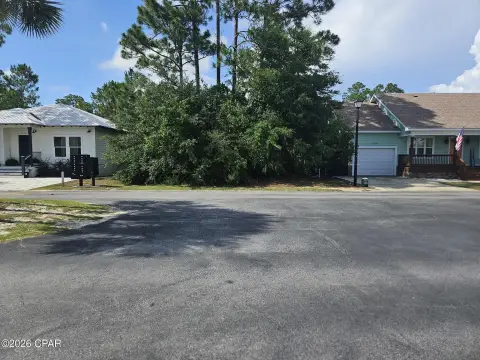 Waterfront Gulf-Access Building Lot