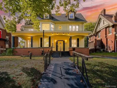 Commercial-Zoned Multifamily Building