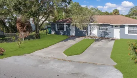 Updated Duplex with Fenced Yard