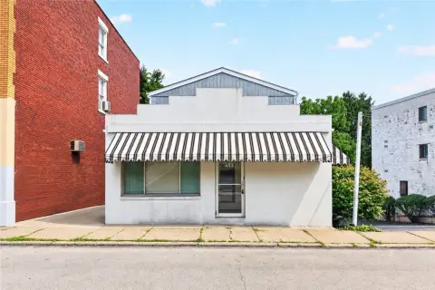 Office Building with Private Garage