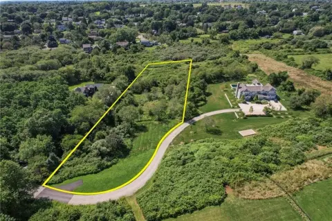 Land Parcel in Middletown, RI