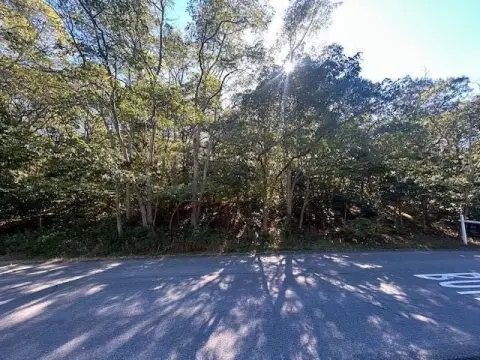 Residential Lot in Cummaquid Heights