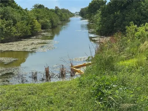 Cape Coral Waterfront Land Parcel
