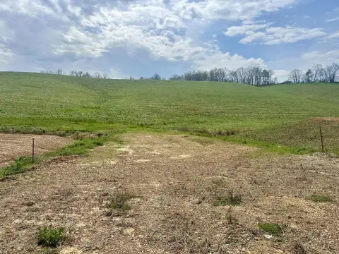 Unrestricted Acreage in London, KY