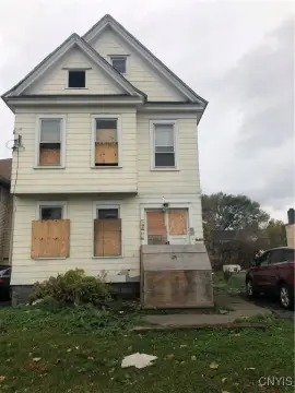Syracuse Two-Family Home for Rehab