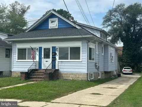 Duplex with Separate Utilities