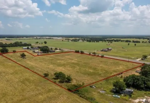 Unrestricted Acreage on Highway 377