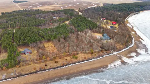 Waterfront Lot on Lake Petenwell