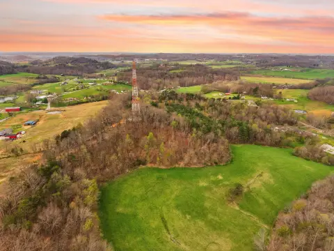 Unrestricted 12-Acre Nature Retreat