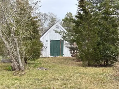 West Yarmouth Buildable Lot