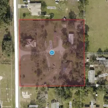 Expansive Land in Umatilla, FL