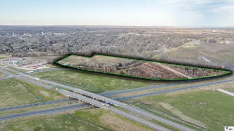 Commercial Land with High Visibility