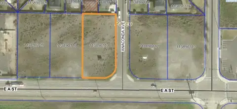 Commercial Land with Utility Service