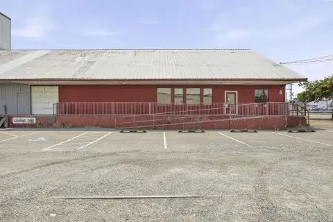 Clear-Span Flex Space