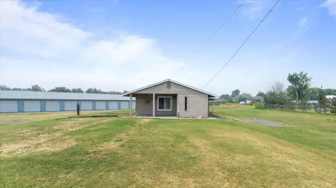 Self-Storage Facility with On-Site Home