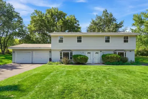 Duplex with Vacant Unit