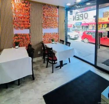 Restaurant with Party Hall