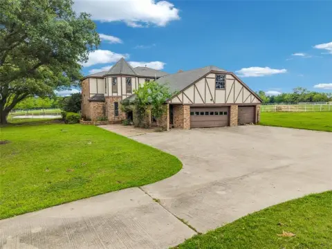 Sunnyvale Land with Equestrian Potential