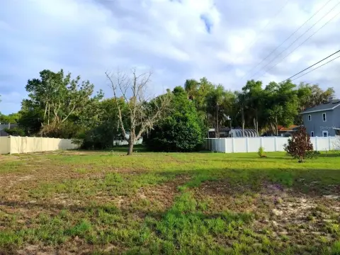 Residential Land in Howey-in-the-Hills