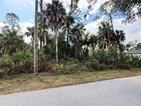 Residential Land in Port Charlotte