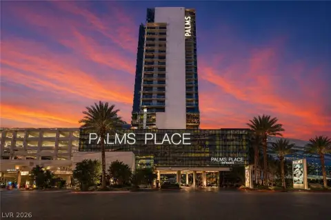 Las Vegas High-Rise Corner Unit