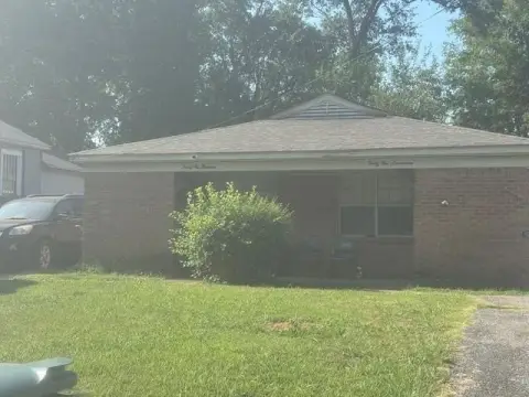 Memphis Duplex with Rental Income