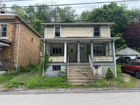 Two-Unit Duplex with Two Bedrooms