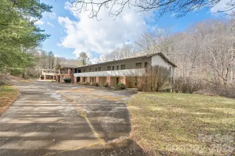 12-Unit Motel Property