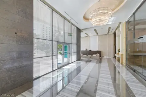 Luxury High-Rise with Strip Views