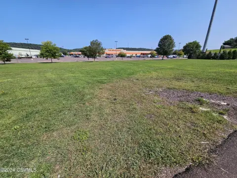 Commercial Lot Near Route 80