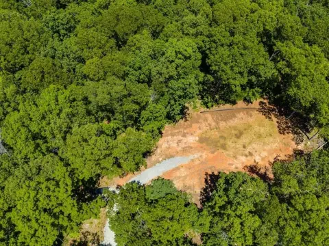 Residential Land in Carrollton, GA