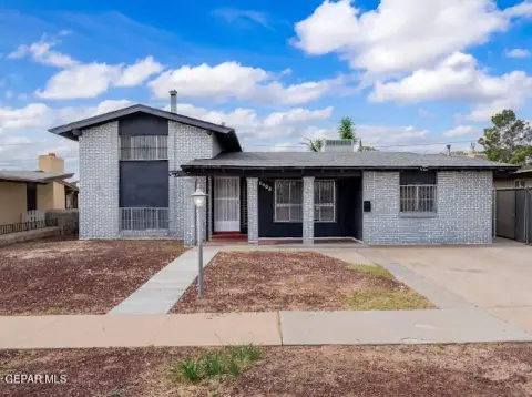 Remodeled Duplex in Eastside Location