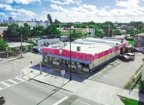 Miami Commercial Building For Lease